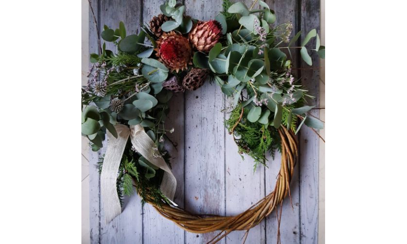 wild-willow-eucalyptus-wreath--2